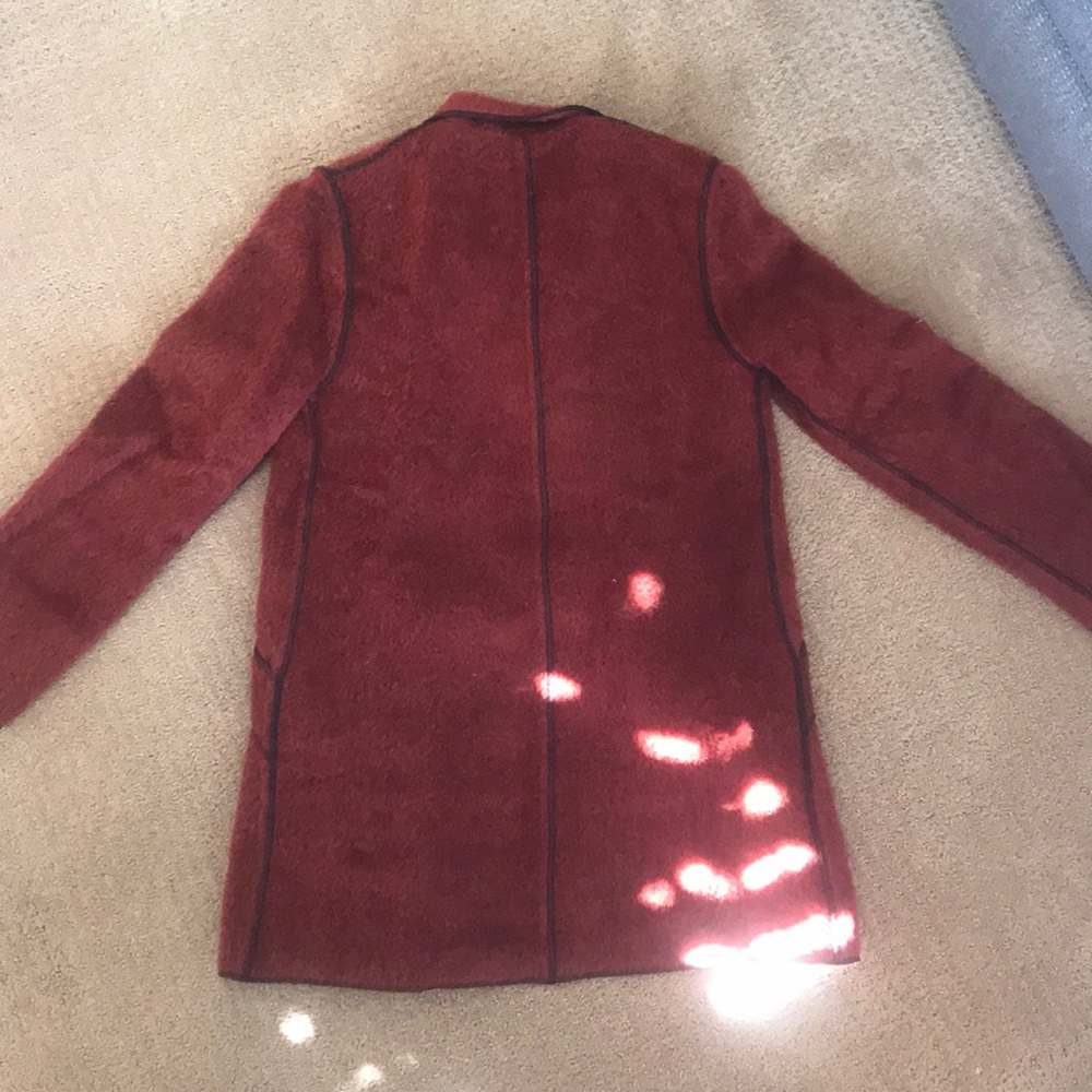 long coat - Picture 2 of 2